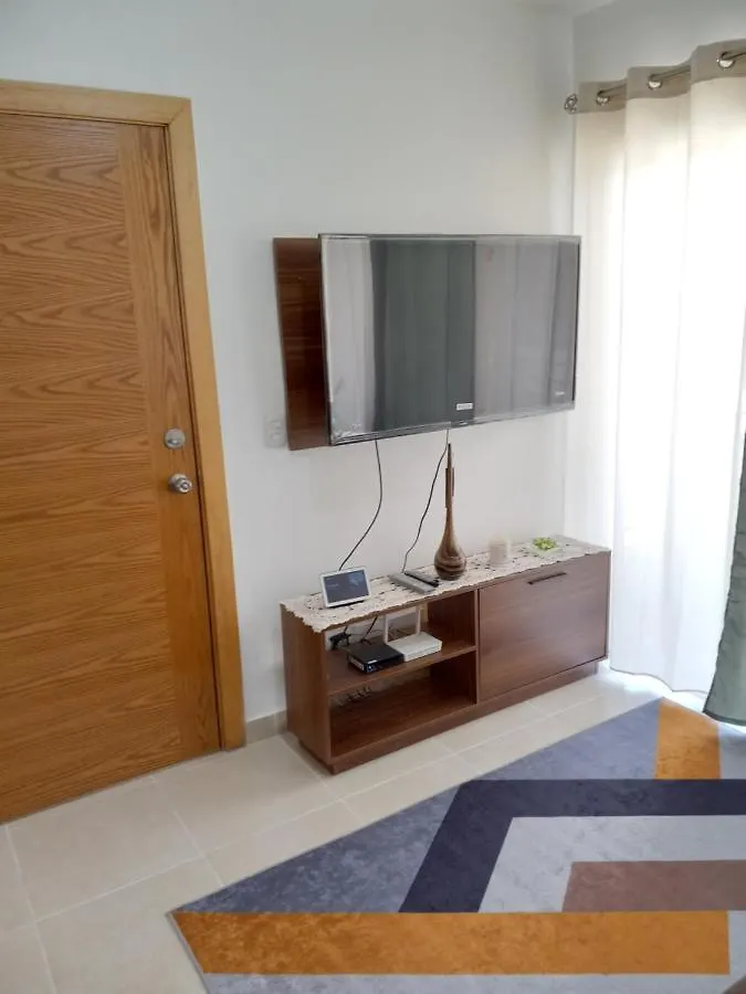 Las Acacias Condominiums, Nuevos , Vellos Y Confortables. Santo Domingo